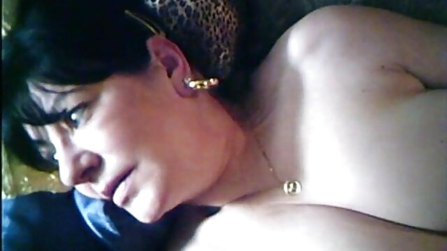 सबसे अच्छा अश्लील :  मेरे सेक्सी मूवी एक्स एक्स एक्स सुनहरे बालों वाली प्रेमिका गैगिंग पर एक बिस्तर पोर्न मूवी 