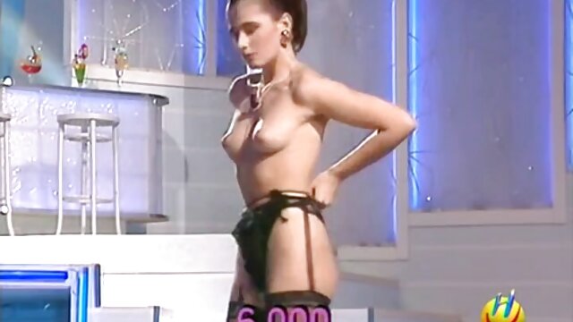 उच्च गुणवत्ता :  उत्साही और फुल हद सेक्सी मूवी भावुक वेश्या ने उसके नए ग्राहक को बहकाया वयस्क XXX वीडियो 